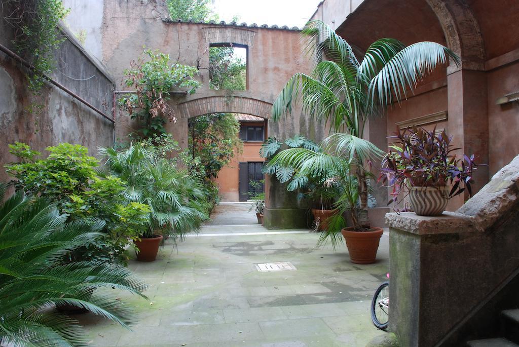 Apartment Palazzo Velli Rome