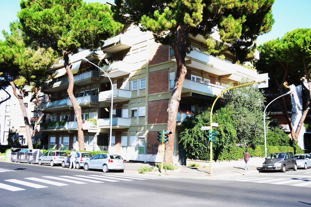 Affittacamere Eur Nuvola Rome