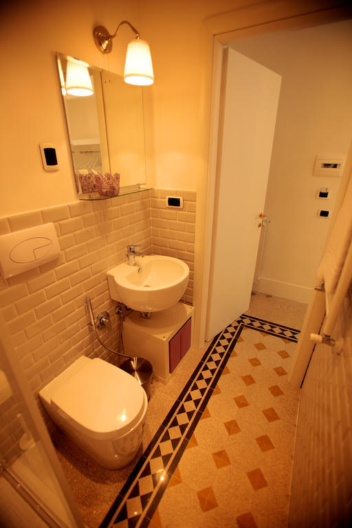 Bed & Breakfast Residenza Mazzini 2*