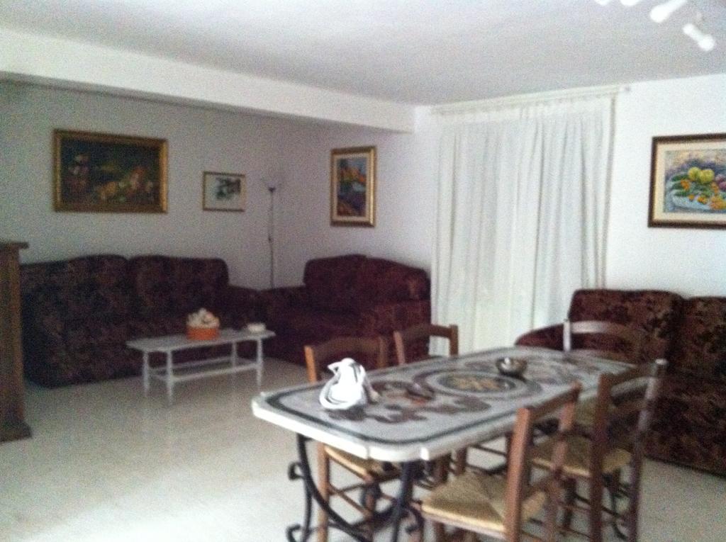 Casa de hóspedes Iolanda Roma