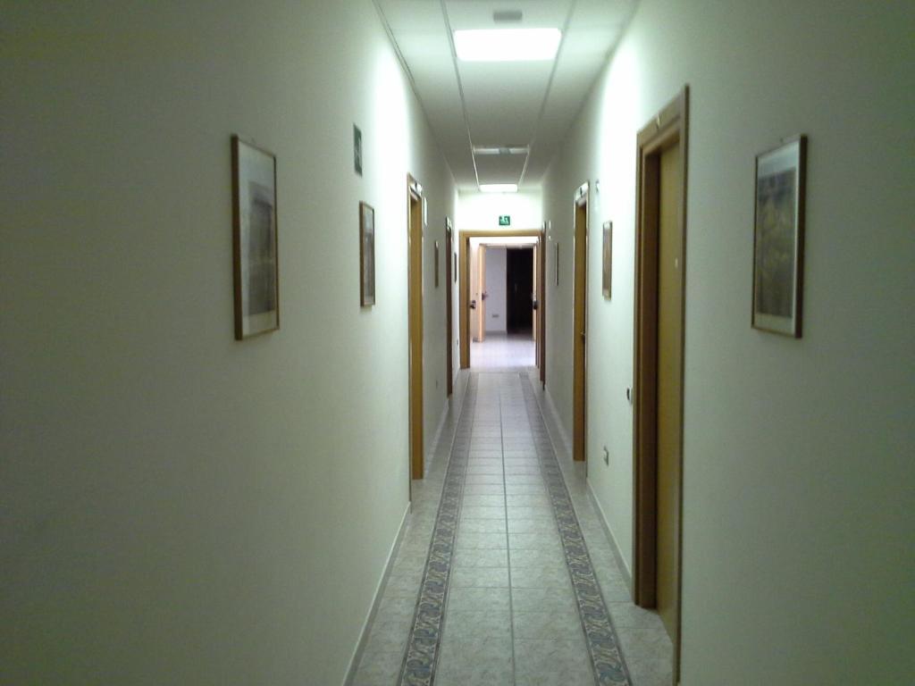 Maria Rosa Molas - Casa Per Ferie Gjestgiverier Roma