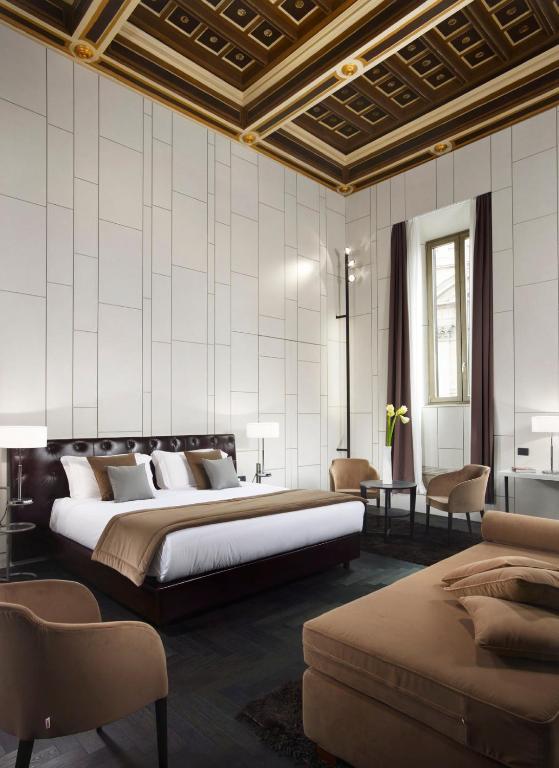 Pensión Piazza Del Gesu' Luxury 2*