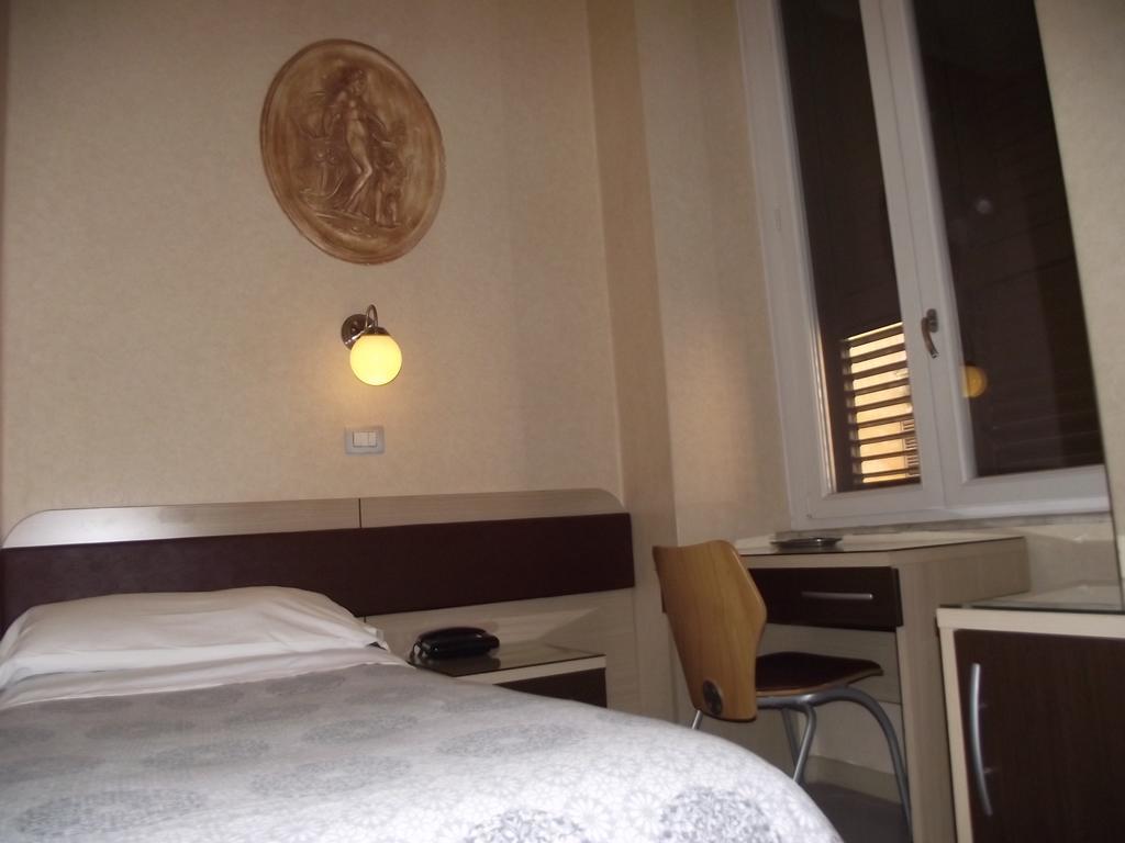 Hotell Elide 3*