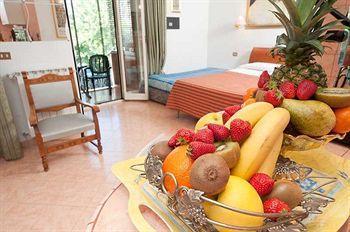 Bed & Breakfast Babri Simim Taj Roma