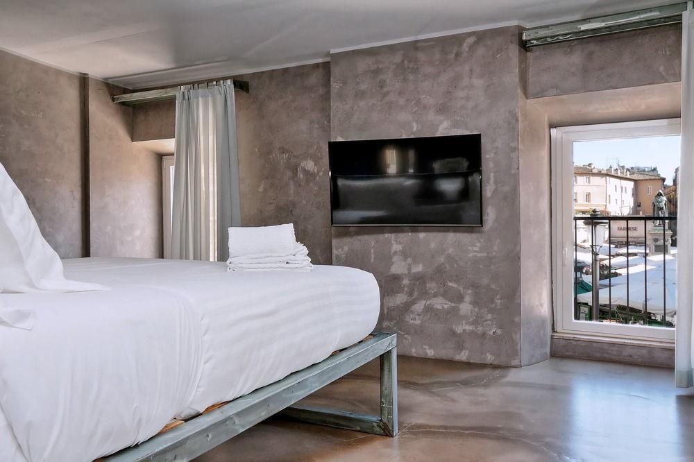 Hotel Mama's Roma