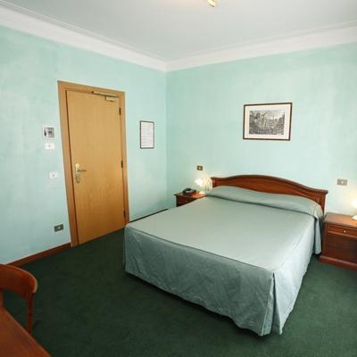 Hotell Adriatic 2*