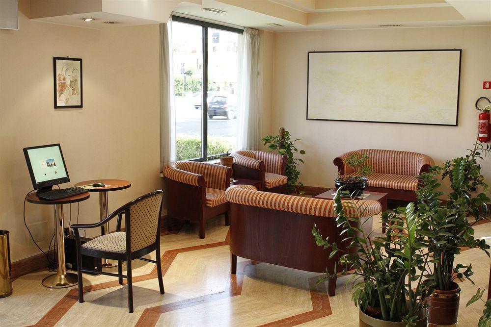 Hotel The Smooth 4*