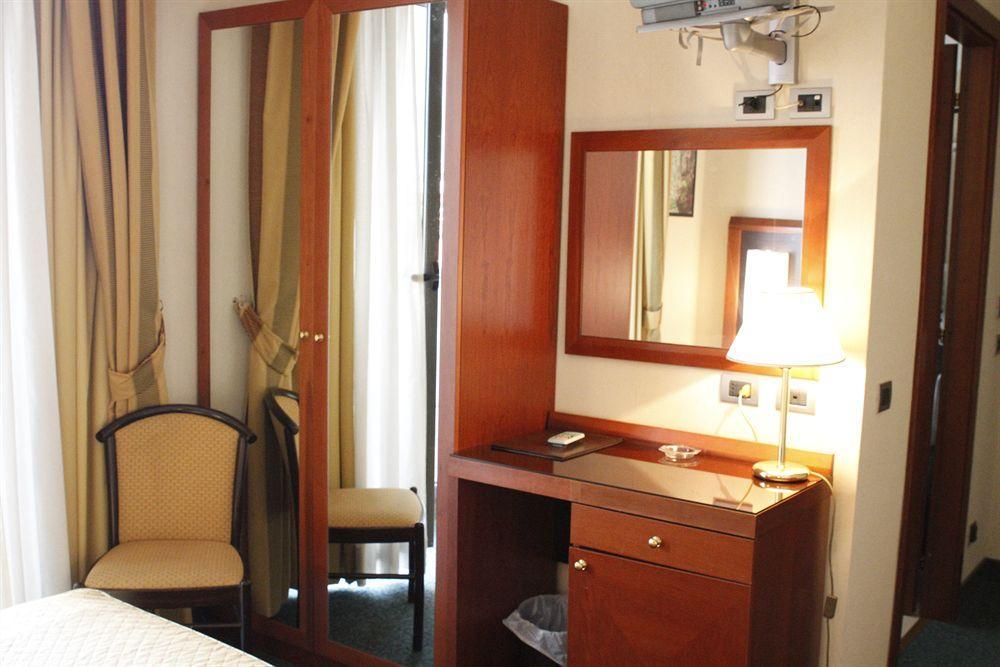 Hotell Garner Hotel Rome Aurelia By Ihg
