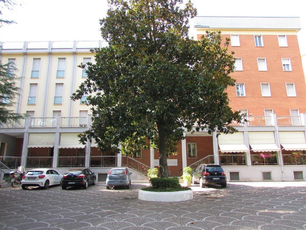 Dei Giuochi Delfici 2*