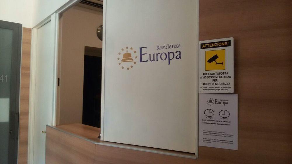 Europa Apartment *