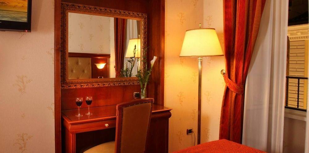 Serena Srl 3*