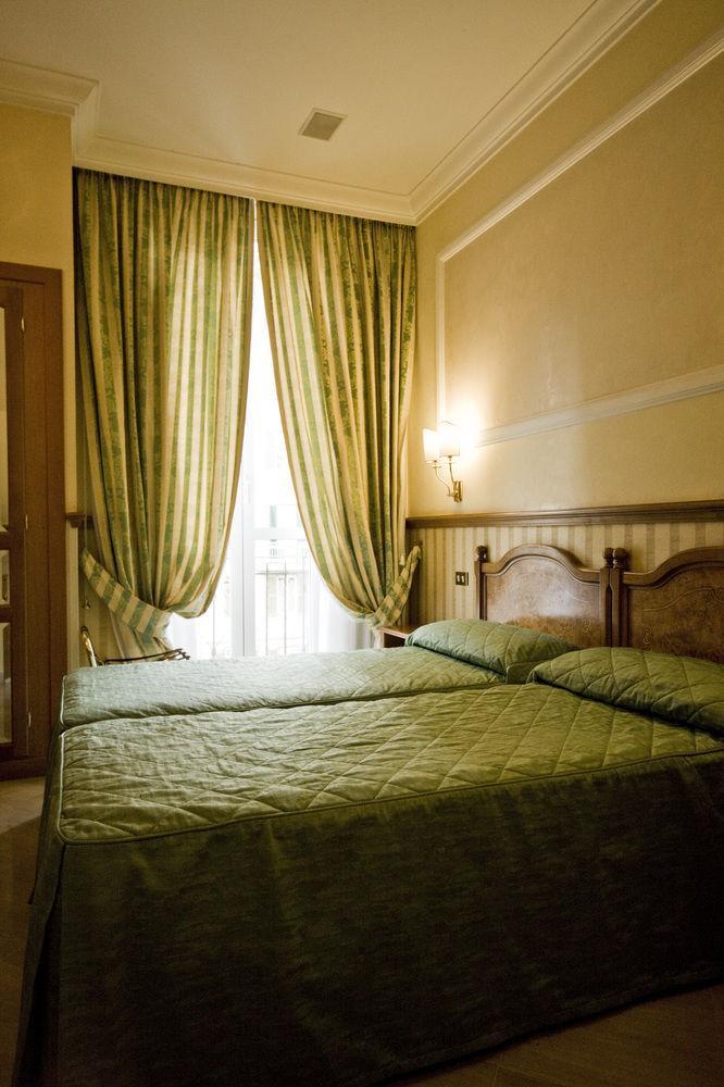 Donatello Hotell 3*