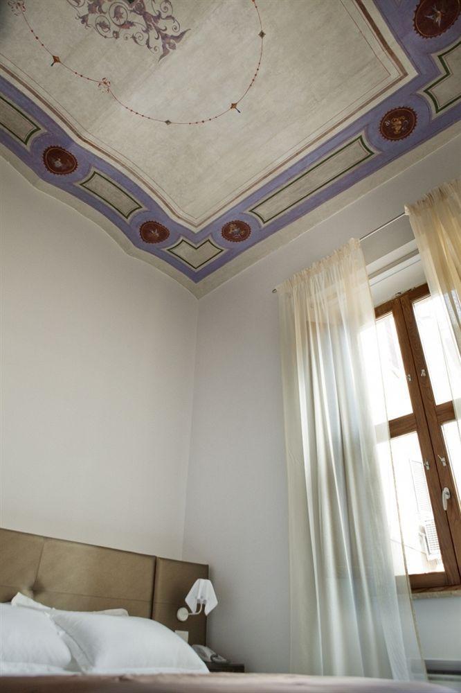 Navona Palace Luxury Apartment *