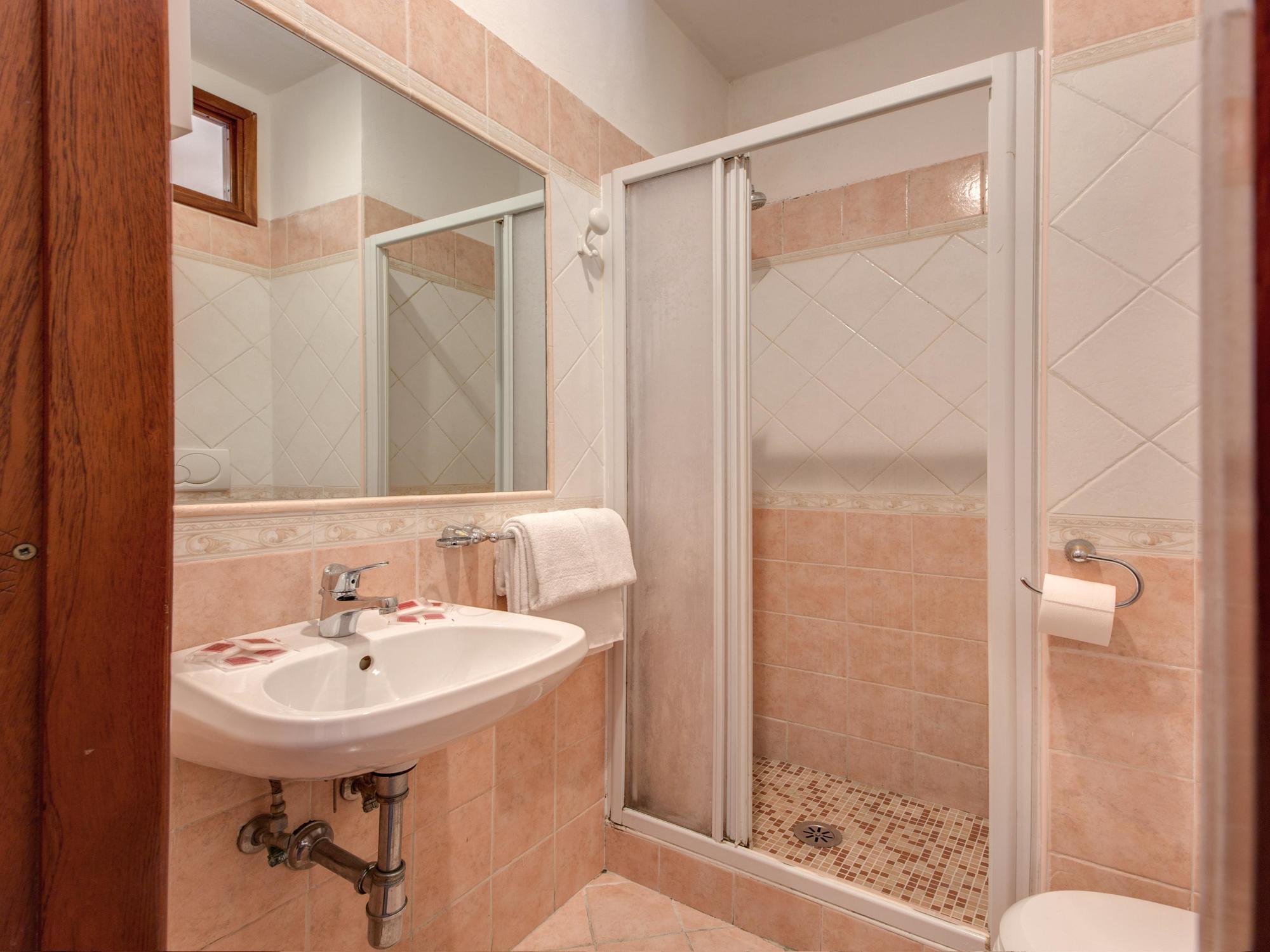 Rubino Hotell 2*