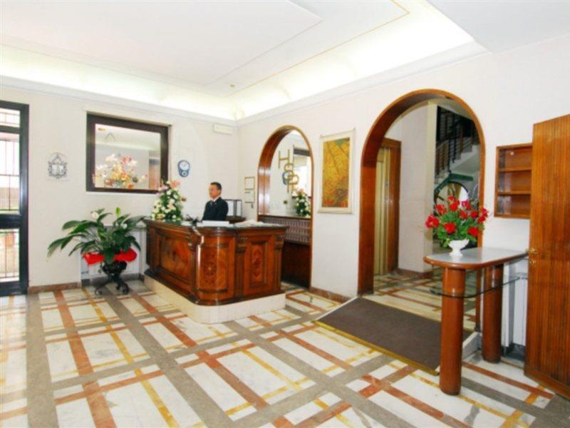 Hotell Santa Prisca 2*