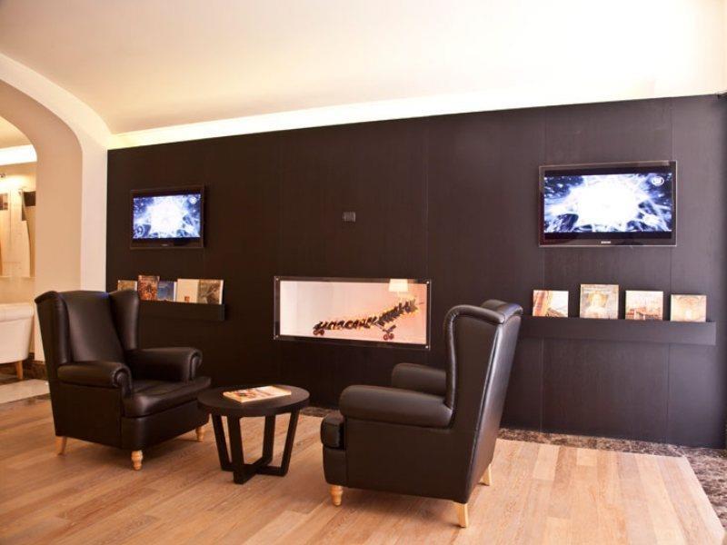 Hotel The First Arte - Preferred & 5*