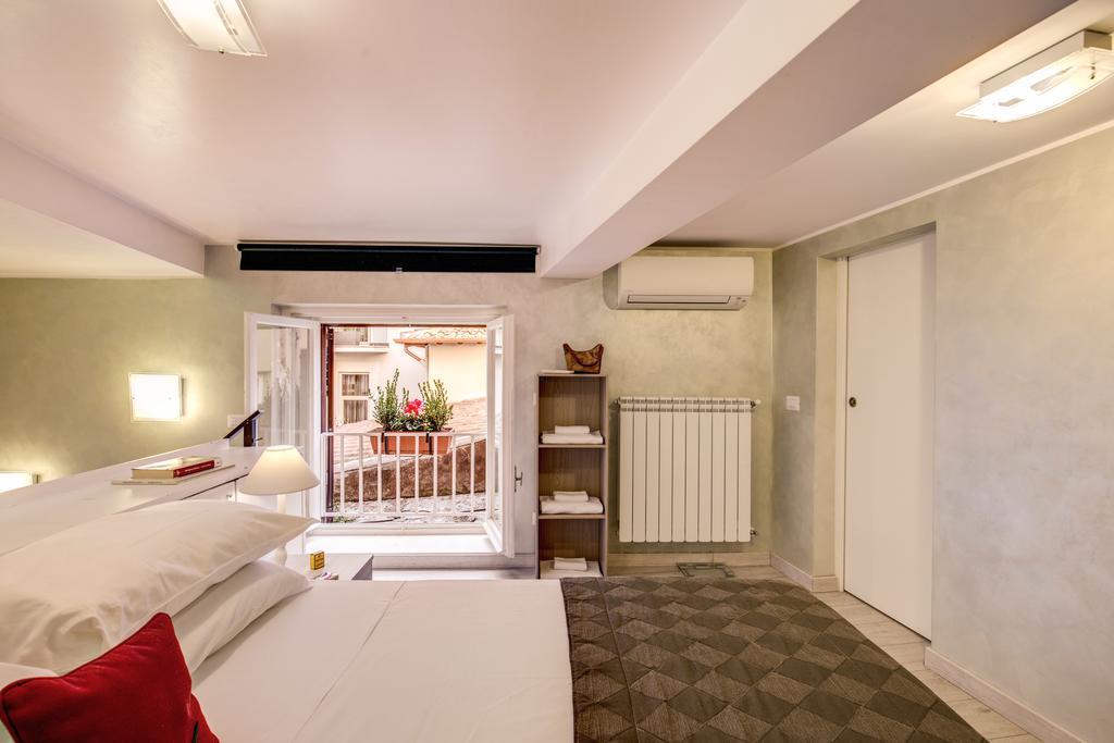 Affittacamere Tritone House