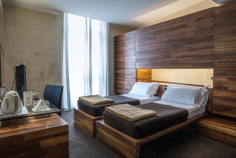 Hotell Tritone