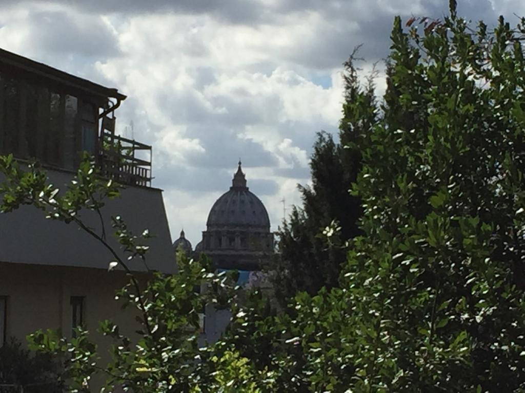 Vatican Trionfale *