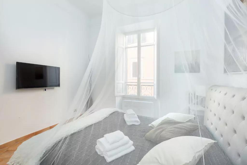 The Artists' Suite