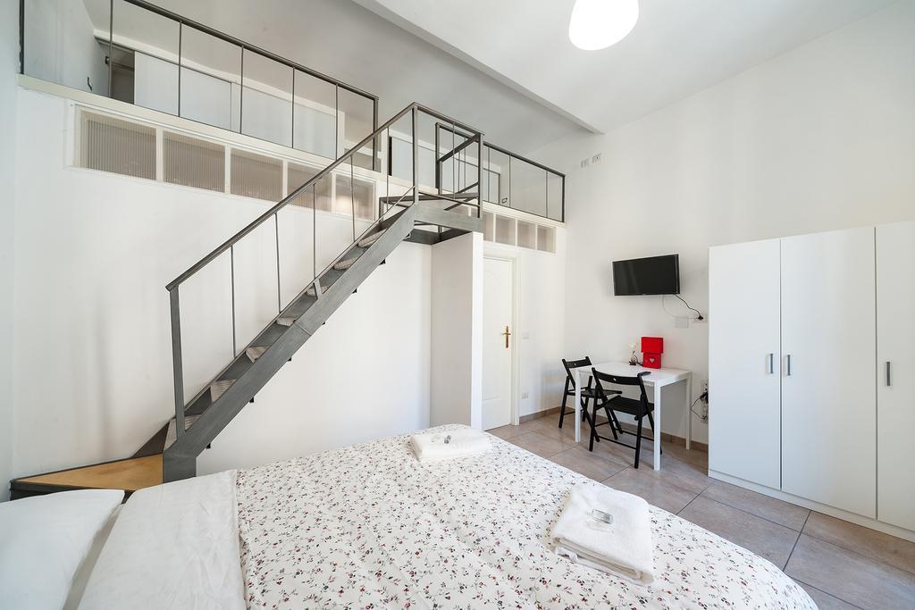 Sasa House Guest house *