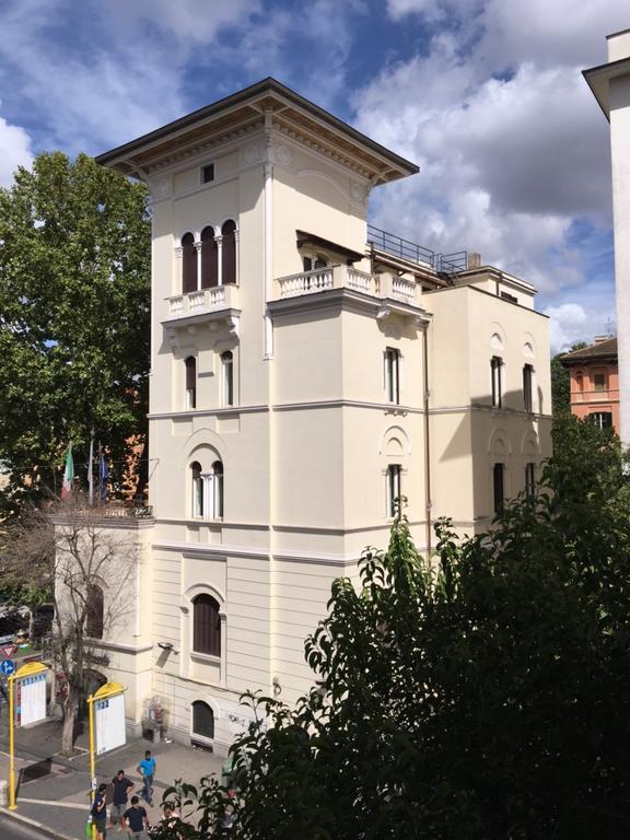 Apartment La Maison Colonna Rome