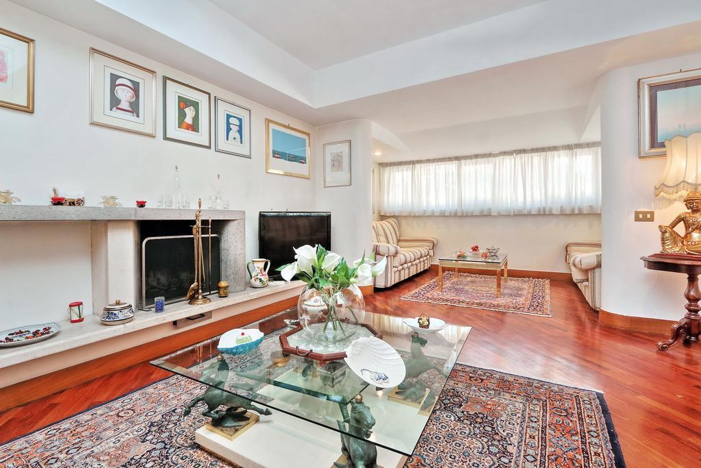 Frattina Family Romantic Superior Apartamento