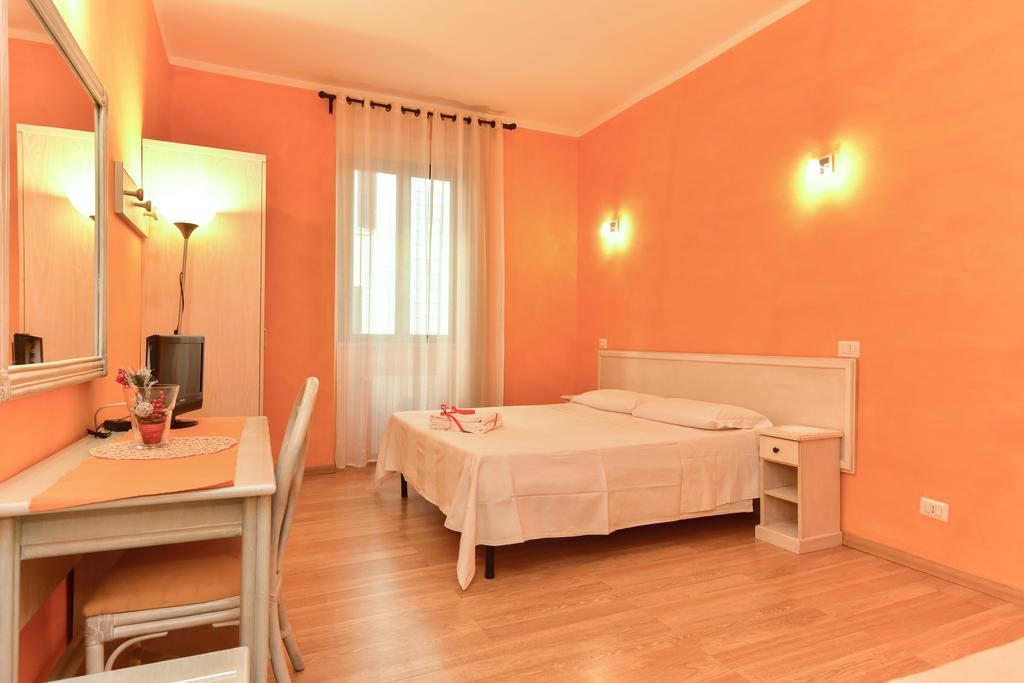 Claudia 3* Roma
