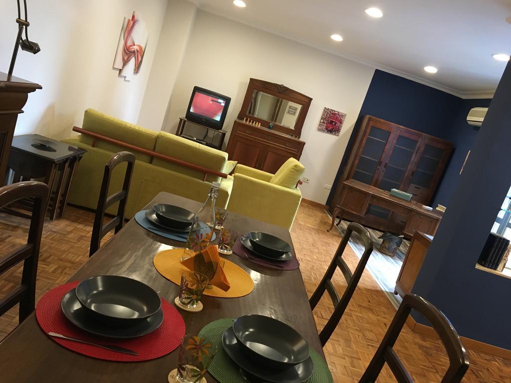 House Apartment *