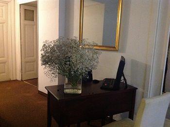 Hotell The Travelers Roma