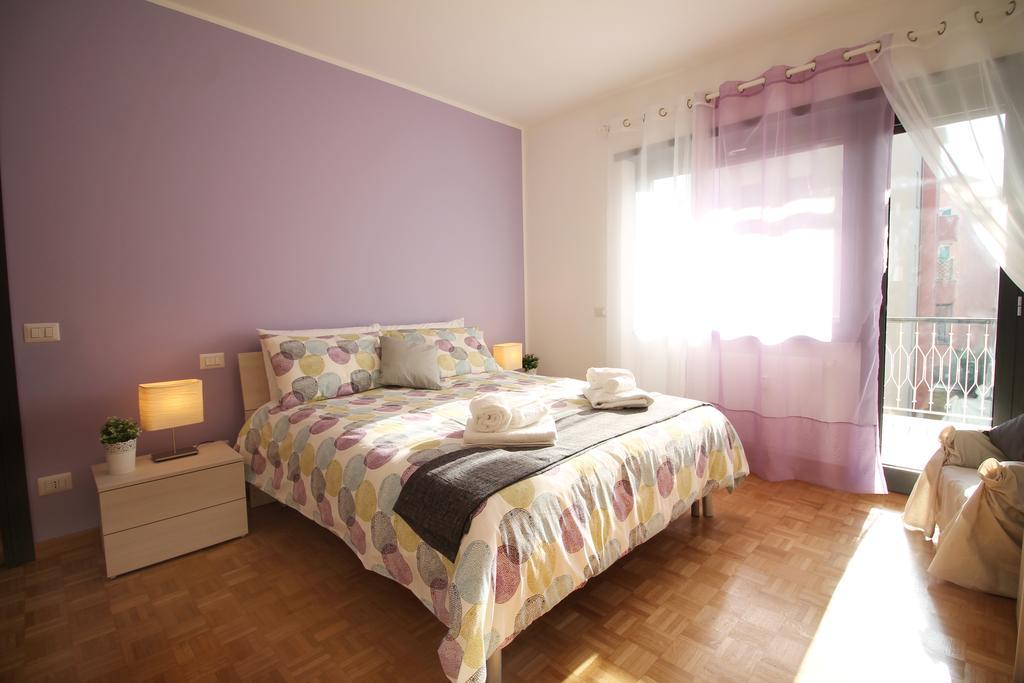 Eur Bright Spacious Terraced With Private Parking Only For Small Cars * Roma