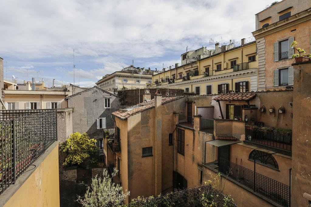 Pantheon Terrace Apartment Rome