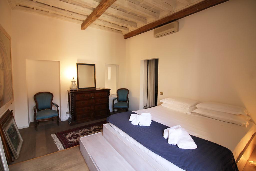 Trevi Fountain 2br *