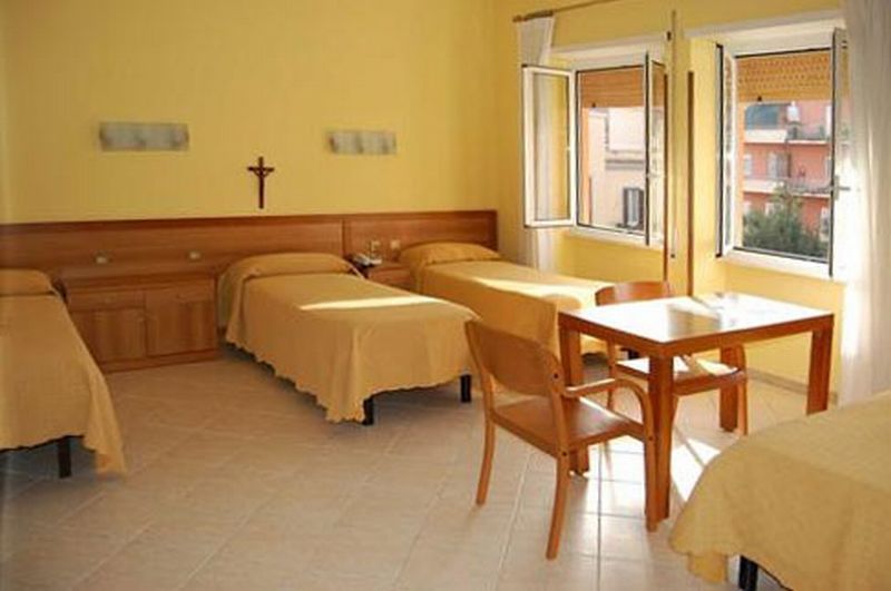 La Casa Di Nazareth 2*
