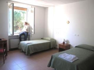 Centro Pellegrini Teresa Couderc Hotell
