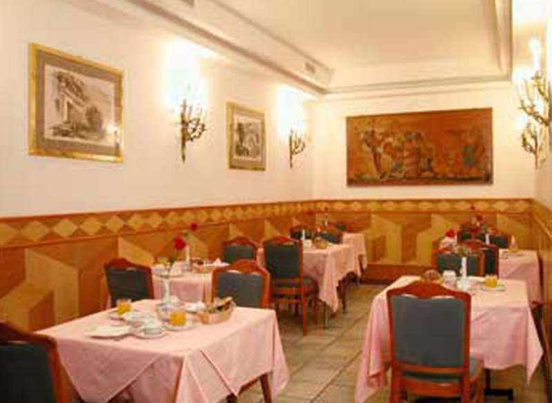 Hotell Impero 3*