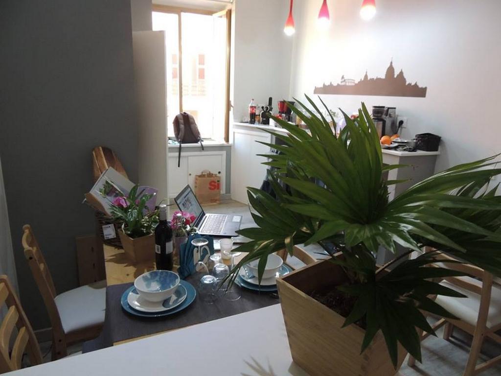 Smart Holidays Alojamento de Acomodação e Pequeno-almoço Roma