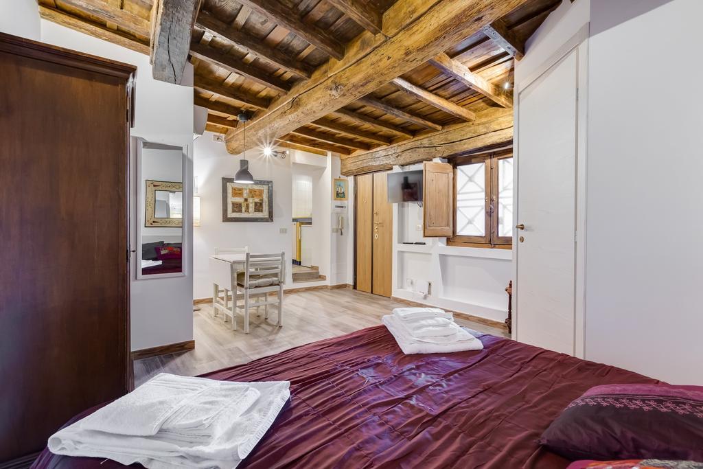 Pellegrino Campo De' Fiori Apartment *