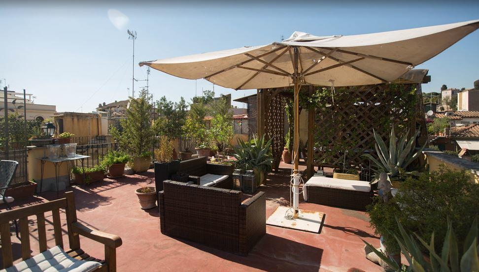Gjestgiverier Domus Valeria 5*