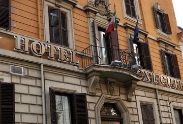 Hotel Executive