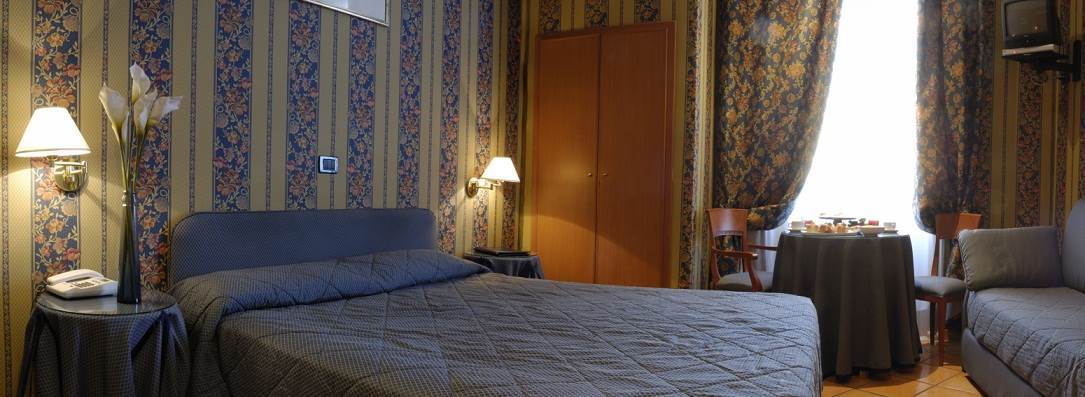 Hotell Lirico 3*