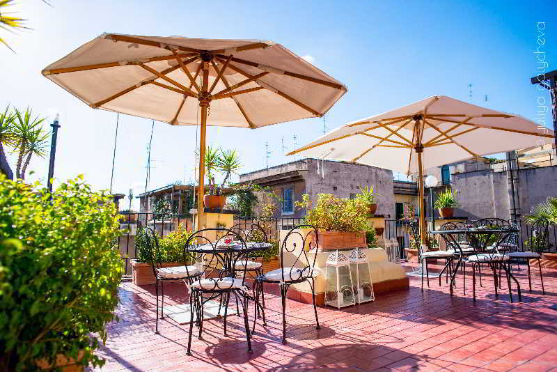Dharma Boutique & 4* Rom