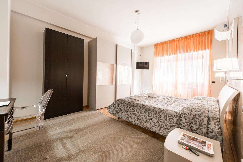 Gemelli Pensión Roma