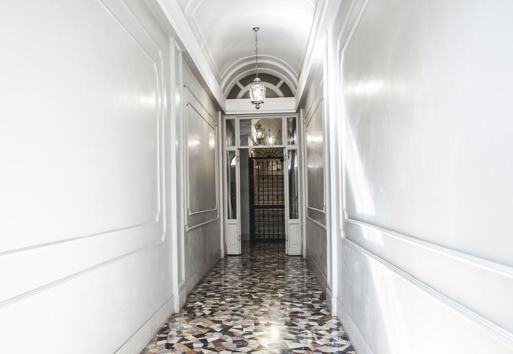Pensión Town House Spagna- Luxury With Jacuzzi Bath Roma