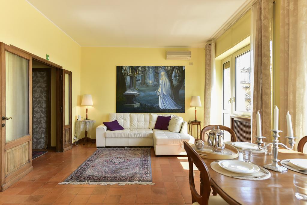 Prince's Penthouse Piazza Di Spagna Roma