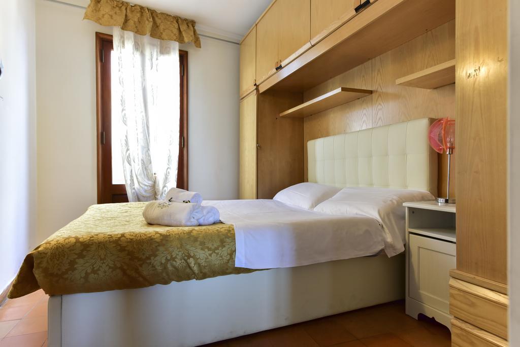 Feriehus Prince's Penthouse Piazza Di Spagna