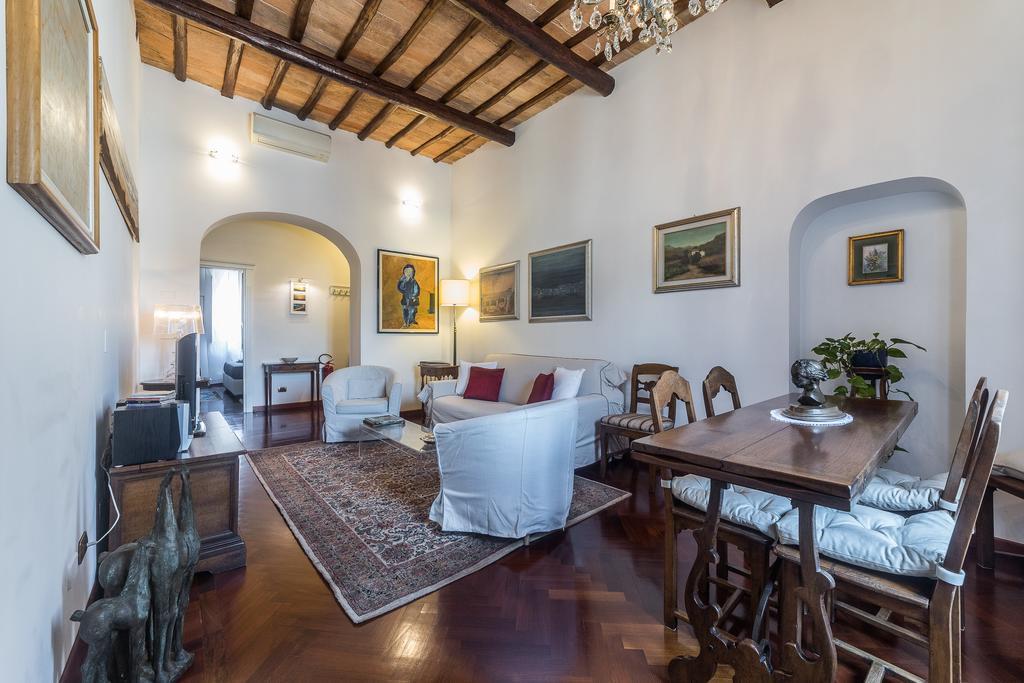 Apartamento Aurora Al Colosseo Roma