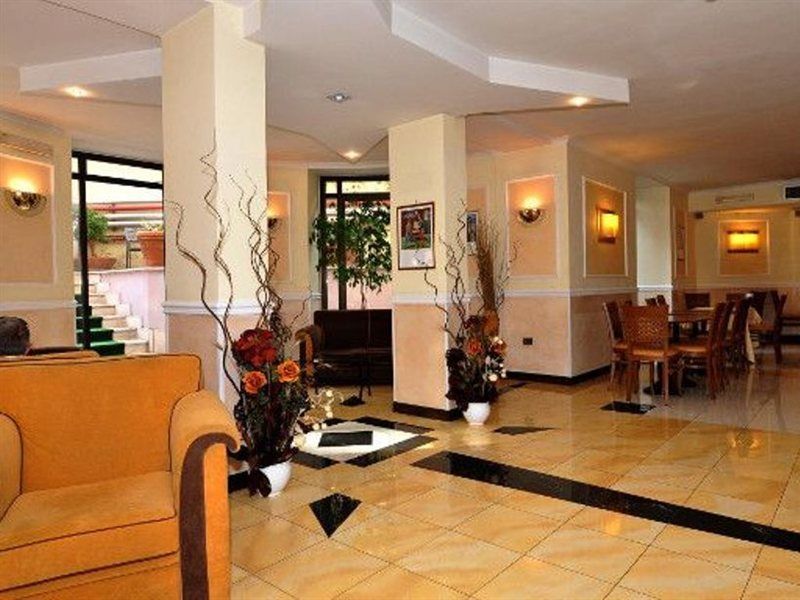 Hotel Executive 4*
