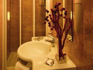Novecento Hotell 3*