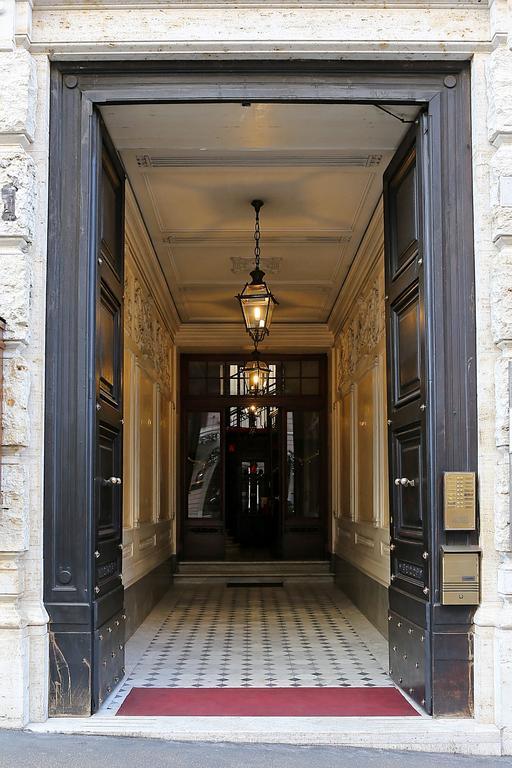 Alex Suites Affittacamere